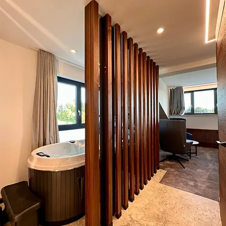 Restaurant & Les Planets מלון Les Rasses