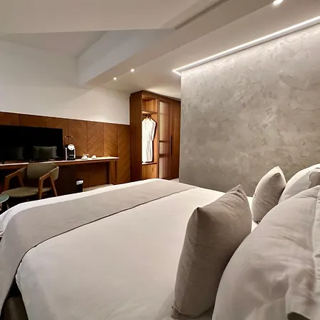 Restaurant & Les Planets *