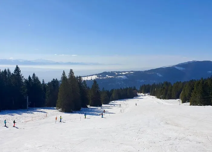 호텔 Restaurant & Les Planets